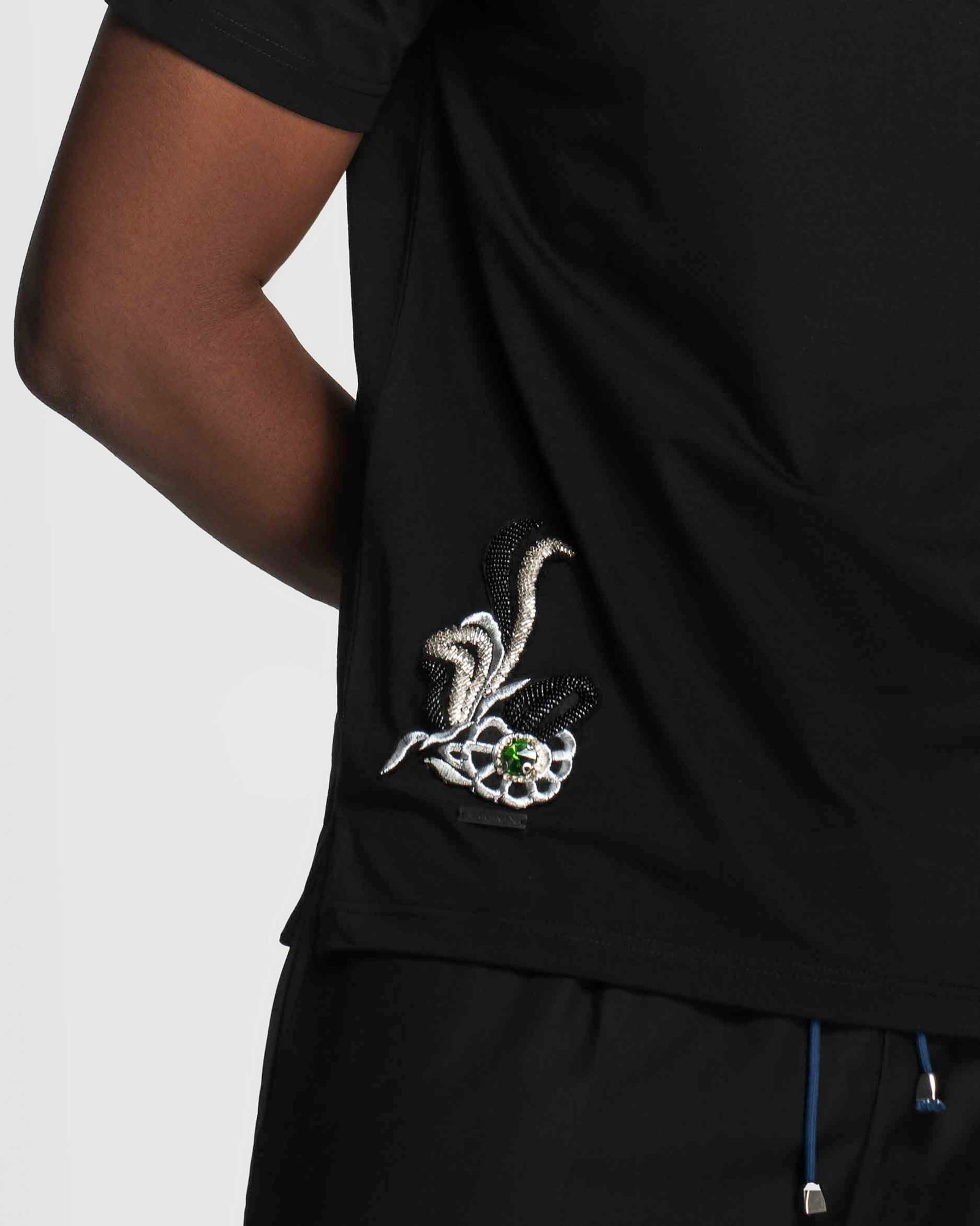 AFRICANA-Aplique-TSHIRTS250911_13
