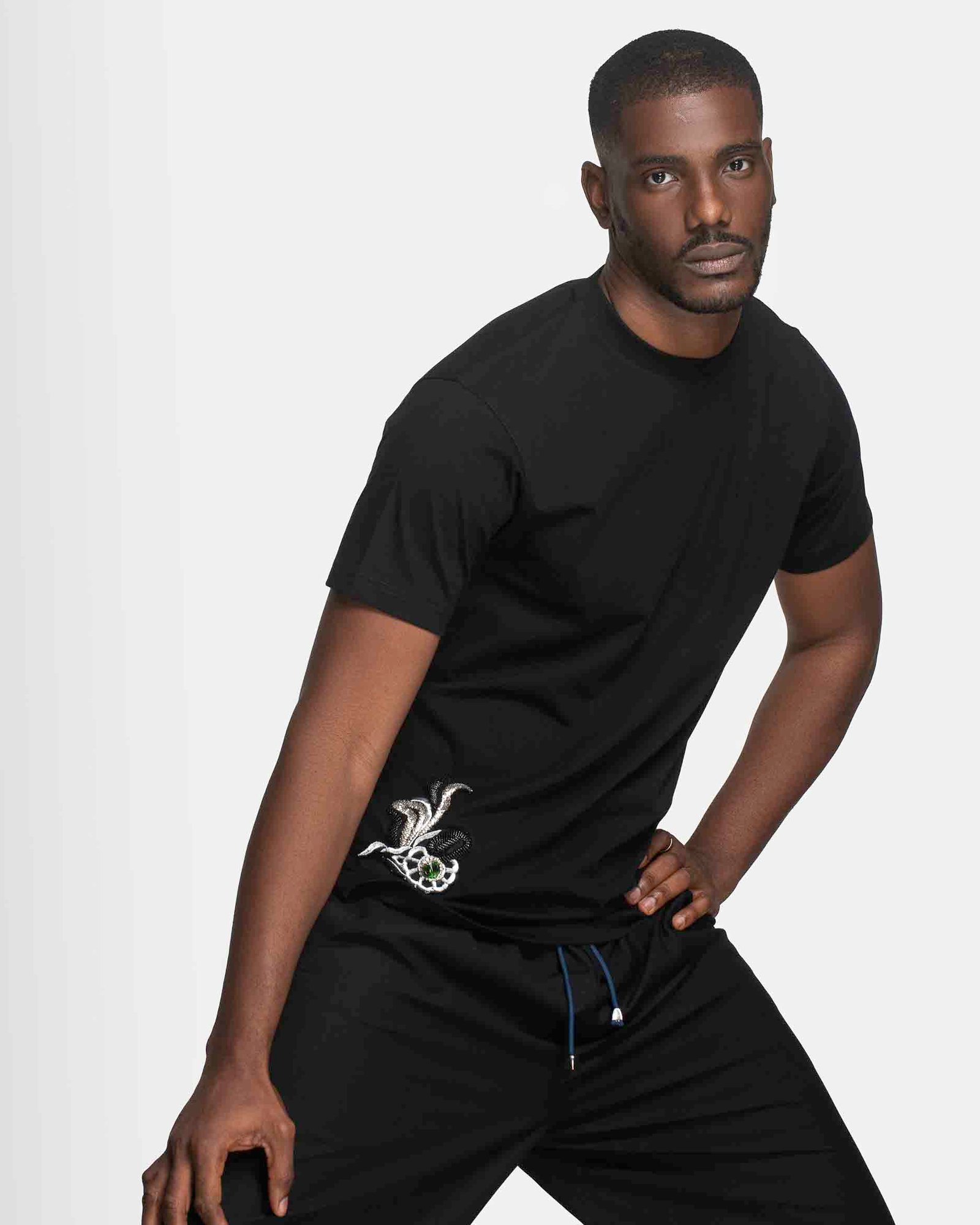 AFRICANA-Aplique-TSHIRTS250911_14